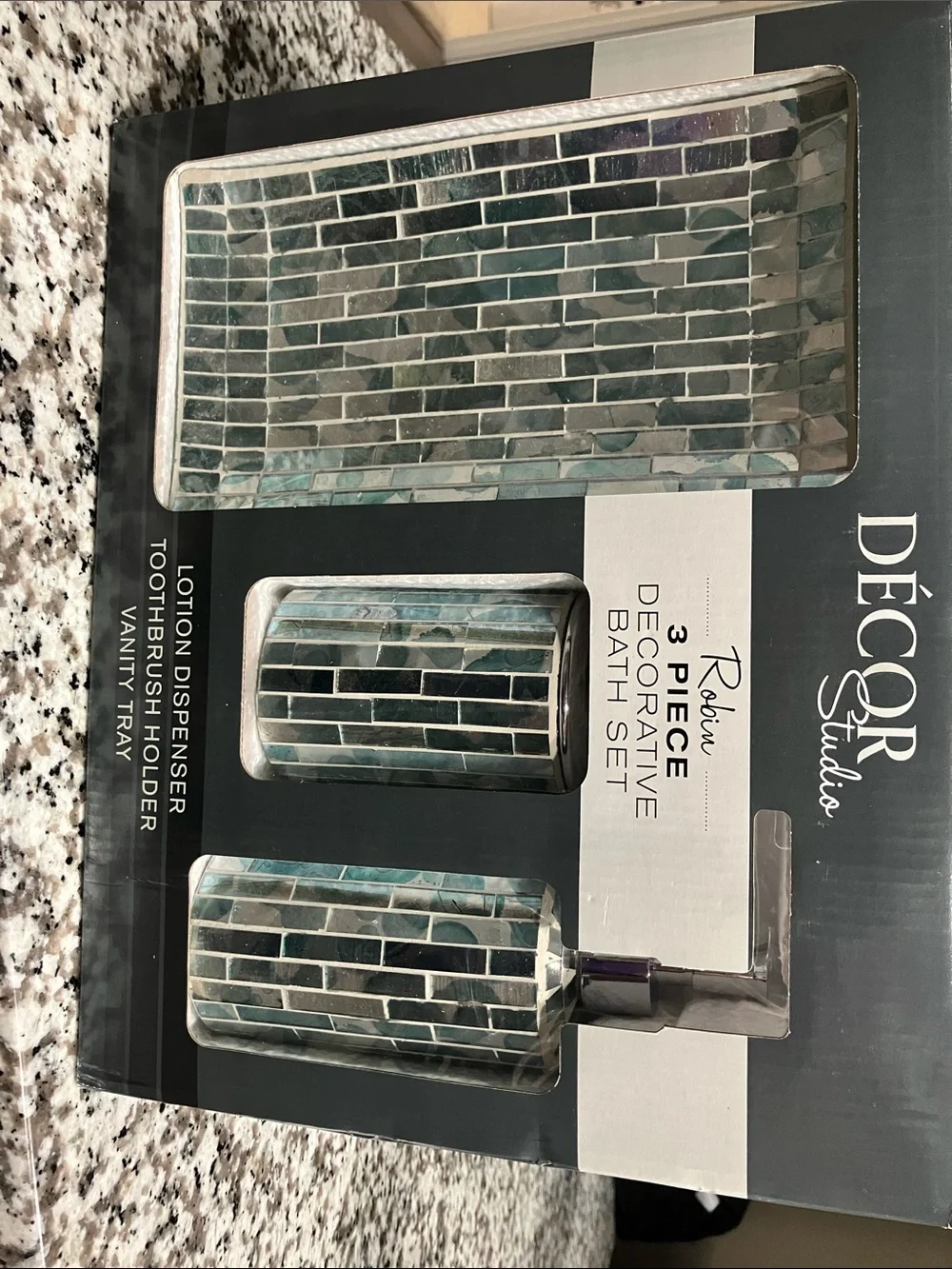 3-Piece Decorative Bath Set in Teal Mosaic